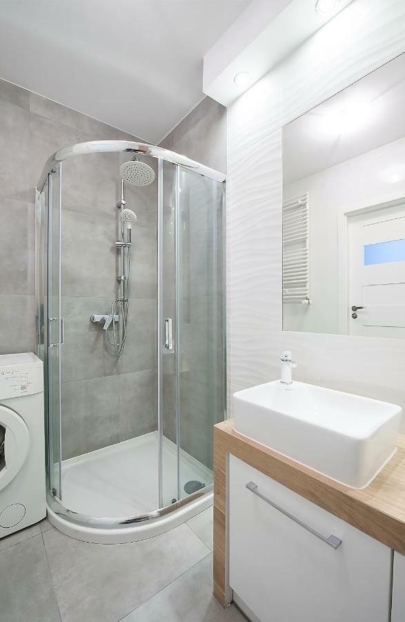 Rabarbar Tobaco Apartment Лодз Екстериор снимка